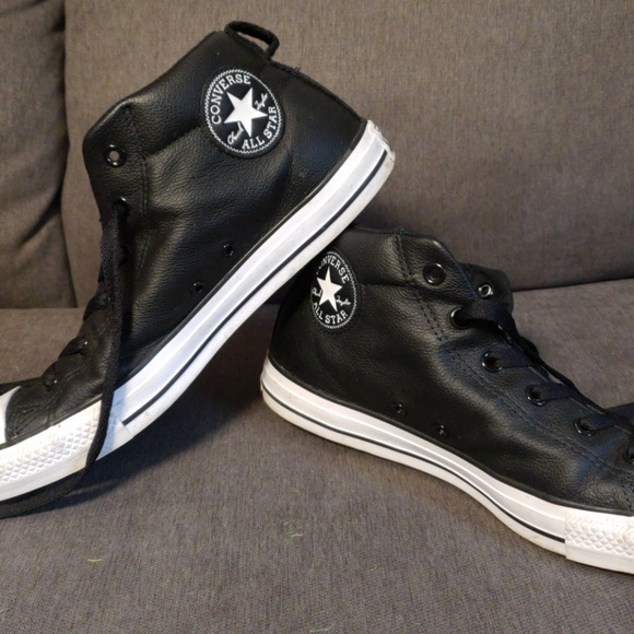 Converse Other - Converse All Star Chuck Taylor's leather sz 10